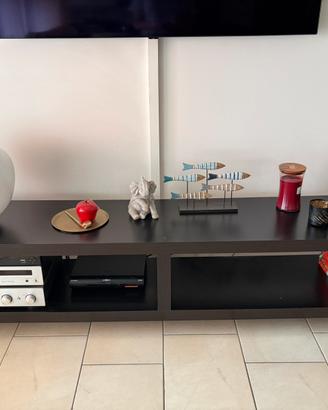 Mobile Porta TV IKEA LACK con ruote
