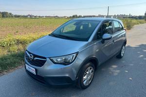 Opel Crossland X adatta neopatentati