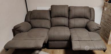Barbados Divano 3 posti - 2 recliner elettrici

