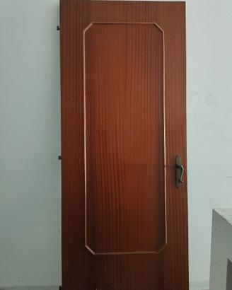 porta in legno massello senza telaio