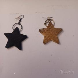 Coppia di orecchini a stella