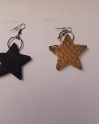 Coppia di orecchini a stella