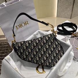 DIOR Saddle Oblique