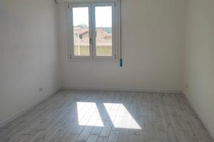 Stanza uso ufficio in studio professionale