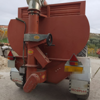 Rimorchio agricolo monoasse per cereali