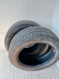 4 pneumatici 205 55 R16 + catene da neve PEWAG