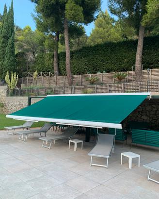 Tenda motorizzata