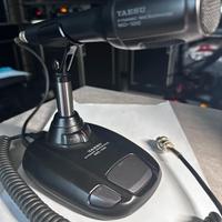 Microfono MD-100a8x Yaesu a 120 Euro