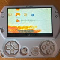 CONSOLE SONY PSP GO BIANCA CON CARICATORE