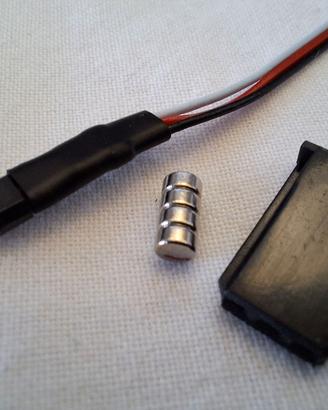 Sensore magnetico di giri al minuto per logger