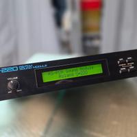 modulo rack midi Roland U-220 come nuovo