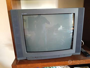 TV Hitachi 