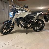 Honda cb125r