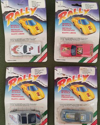Lotto vintage anni '80 4 modellini auto blisterati