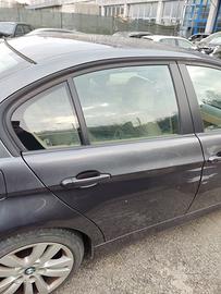 Porta posteriore dx BMW 320D del 2006