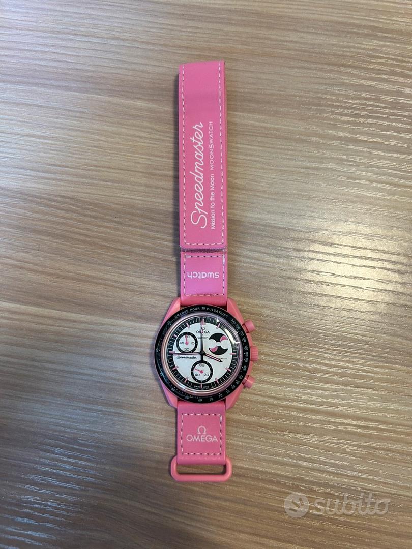 Omega x Swatch “Mission to the Pink Moonphase” Abbigliamento e