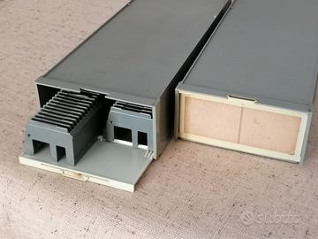 Caricatori per diapositive 