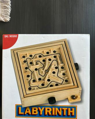 Gioco in scatola “Labyrinth”