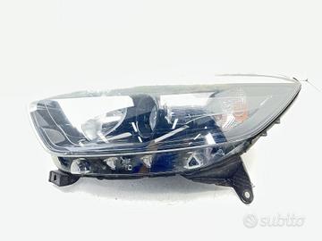 FARO ANTERIORE SINISTRO RENAULT Captur Serie 26060