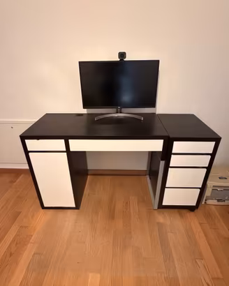 Scrivania + cassettiera Ikea Micke
