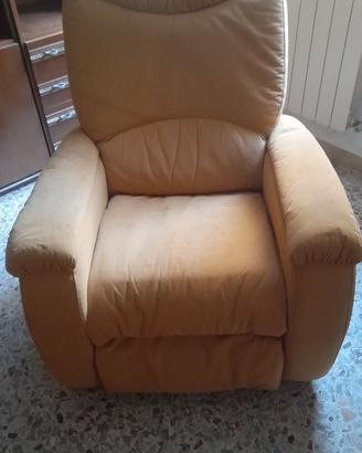 Poltrona per disabili elettrica con alza persona