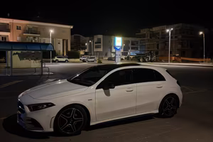 Mercedes Classe a180 d premium night edition full