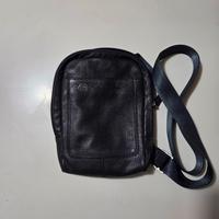 Tracolla in pelle Piquadro 