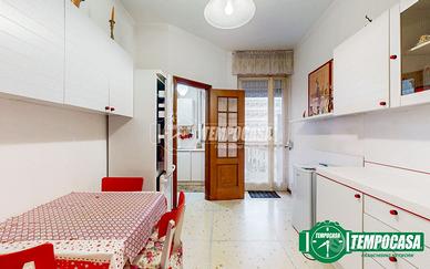 APPARTAMENTO A DUE PASSI DAL CENTRO