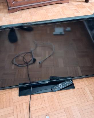 TV Philips 40PFL3008H/12 con Android TV Box