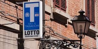 TABACCHERIA ZONA CENTRALE DELLA CITTà