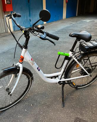 Bici Elettrica (e-bike) MoMo Design Ferrara