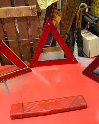 3 triangoli per auto d’epoca