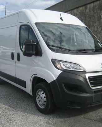PEUGEOT Boxer 335 2.2 BLUEHDI 140 S-S PM-TM FURG
