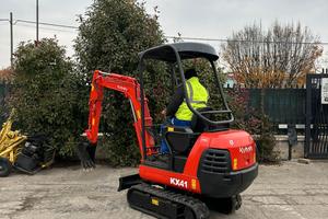 E202 MINIESCAVATORE KUBOTA KX41