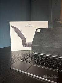 Apple Magic Keyboard iPad Pro 11" M4/M5 - ITALIANA