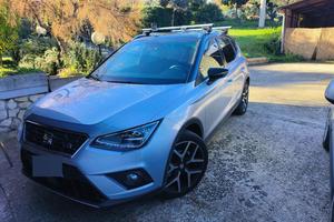 SEAT Arona 1.0 TGI Metano FR | 65.000 km |