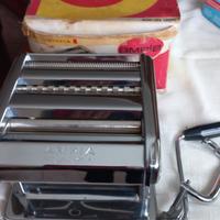 macchina per la pasta Ampia modello lusso 150
