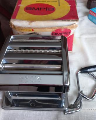 macchina per la pasta Ampia modello lusso 150