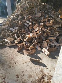 Legna secca asciutta da ardere 