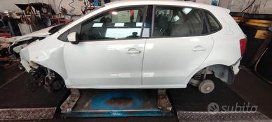 Sportelli sinistri Volkswagen Polo 2012