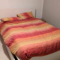 Struttura letto con materasso