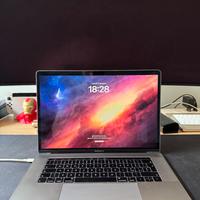 Macbook Pro  15” (2018), i7-6 core, SSD,  Touchbar
