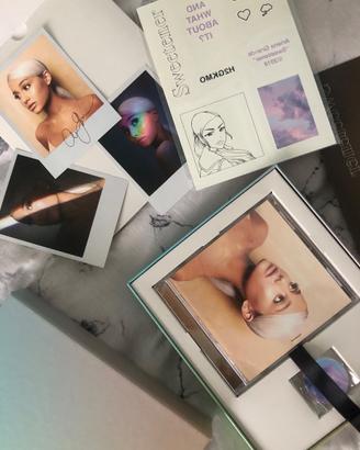RARE Ariana Grande Sweetener Limited Ed. Fanbox