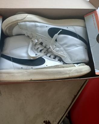 scarpe da ginnastica