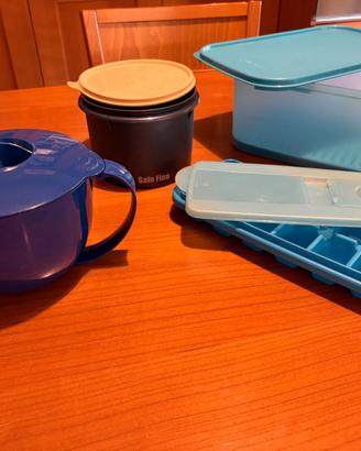 Tapperware set articoli vari