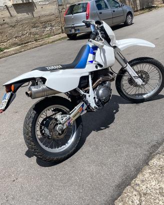 Yamaha tt600e