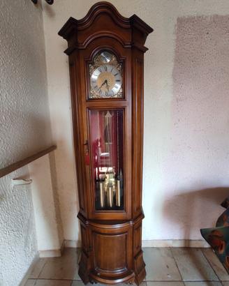 Orologio a pendolo a colonna 