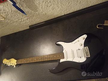 Chitarra Elettrica Yamaha EG112 + amplificatore