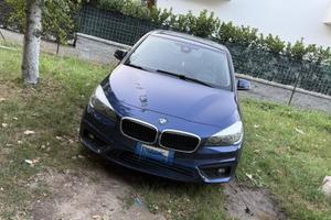 BMW 216d
