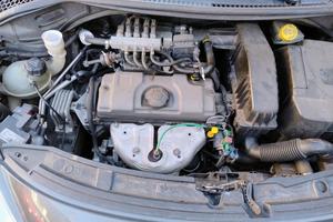 Peugeot 207 anno 2010 benz motore cambio e altro